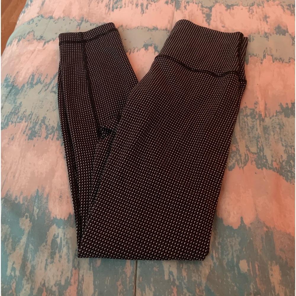 lululemon leggings size women's 4